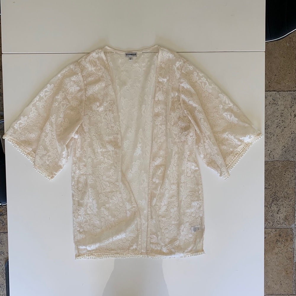 Express xs lace kimono/cover up